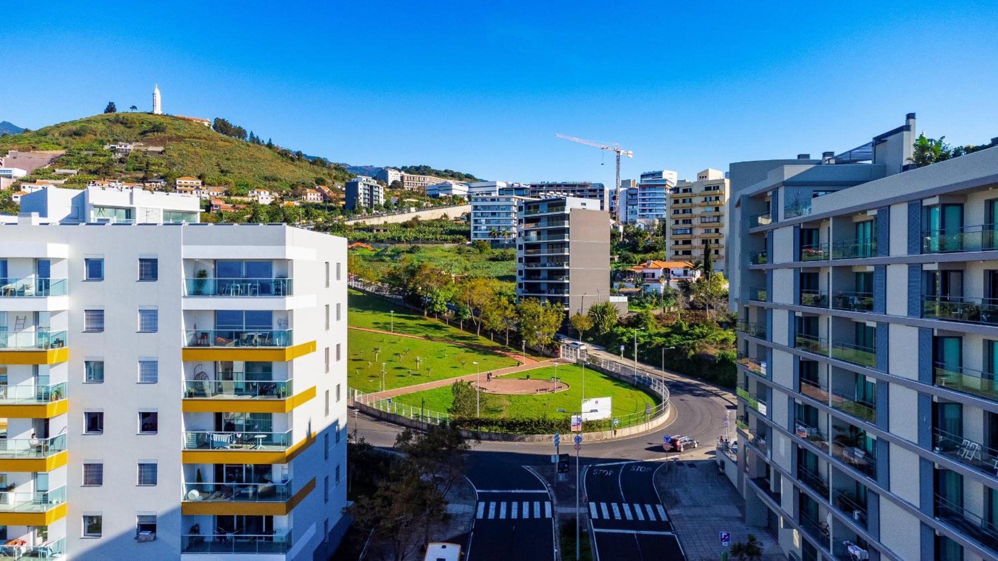 Terrace Apartment By Atlantic Holiday Φουνκάλ Εξωτερικό φωτογραφία